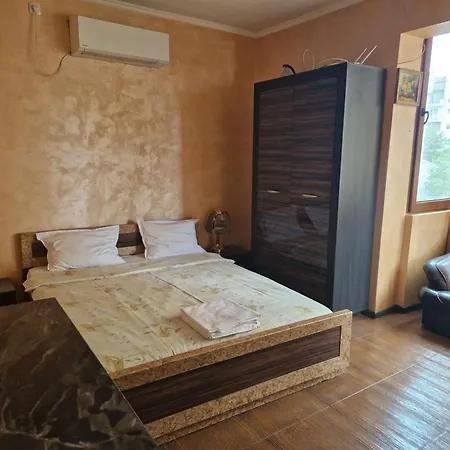 хотел-ресторант астория Hotel 2*