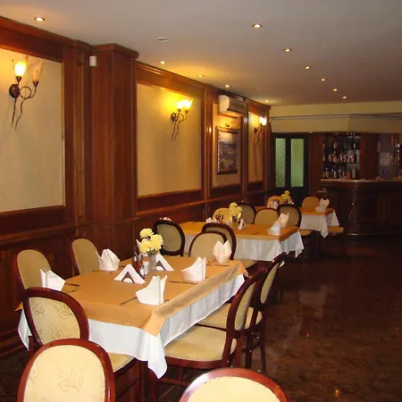 хотел-ресторант астория 2*