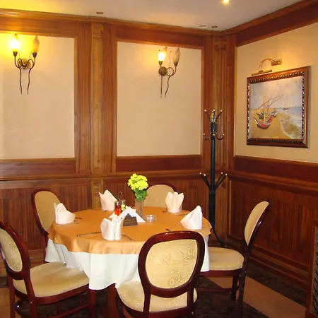 хотел-ресторант астория 2*