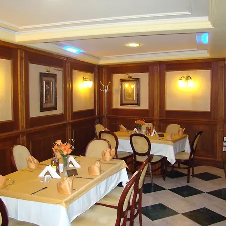 хотел-ресторант астория Pazardzhik