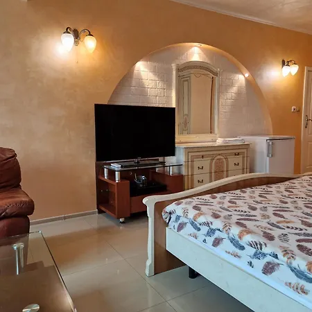 Hotel хотел-ресторант астория