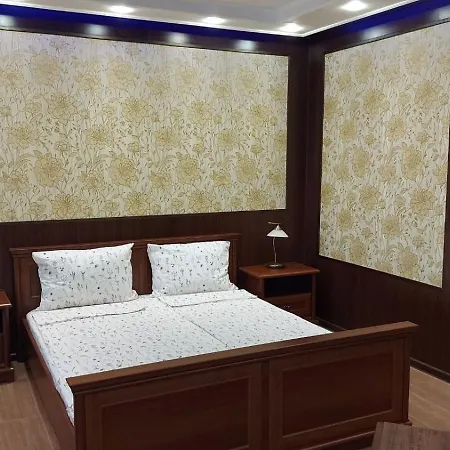 Hotel хотел-ресторант астория