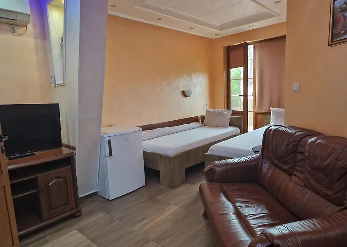 хотел-ресторант астория Ξενοδοχείο Πάζαρτζικ