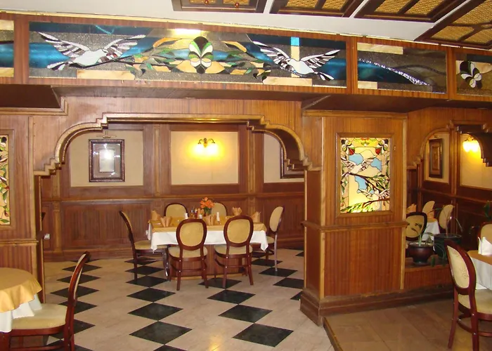 Ξενοδοχείο хотел-ресторант астория Πάζαρτζικ