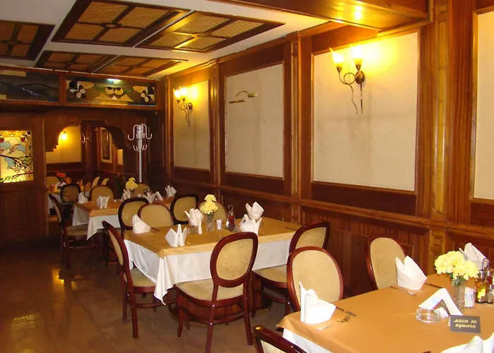 хотел-ресторант астория Ξενοδοχείο 2*